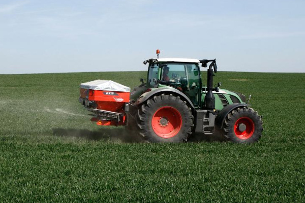Kuhn AXIS 20.2 W for sale at Phillips Equipment Corp, Virginia