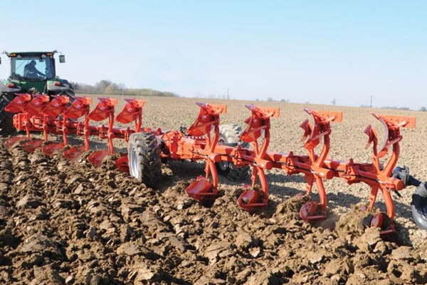 Kuhn CHALLENGER 10 T for sale at Phillips Equipment Corp, Virginia