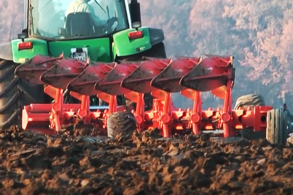 Kuhn CHALLENGER 7 T for sale at Phillips Equipment Corp, Virginia