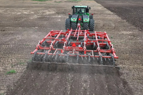 Kuhn | Combination Disc Rippers | Dominator® 4861 for sale at Phillips Equipment Corp, Virginia Kuhn | Combination Disc Rippers | Dominator® 4861 for sale at Phillips Equipment Corp, Virginia