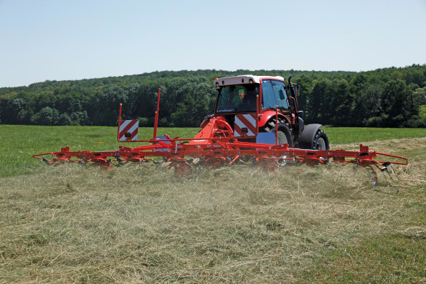 Kuhn GF 7902 for sale at Phillips Equipment Corp, Virginia