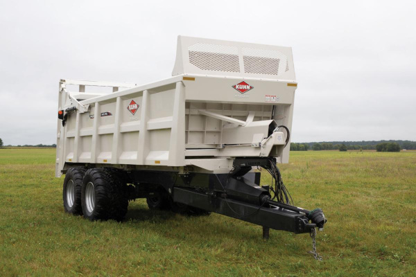 Kuhn | HPX 195 ProPush® | Model HPX 195 Trailer Vertical for sale at Phillips Equipment Corp, Virginia Kuhn | HPX 195 ProPush® | Model HPX 195 Trailer Vertical for sale at Phillips Equipment Corp, Virginia