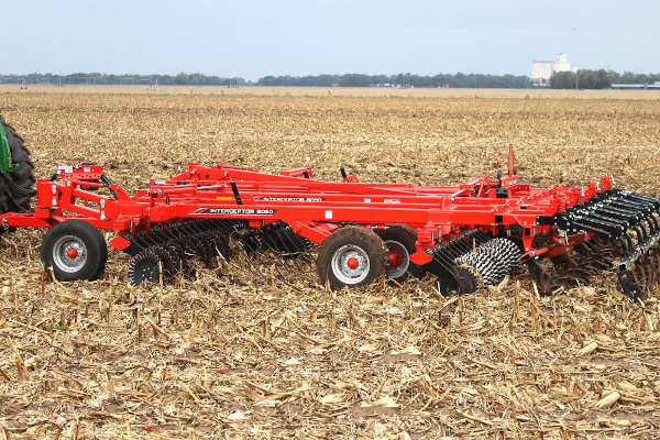 Kuhn | Tillage Tools | High-Speed Compact Discs for sale at Phillips Equipment Corp, Virginia Kuhn | Tillage Tools | High-Speed Compact Discs for sale at Phillips Equipment Corp, Virginia