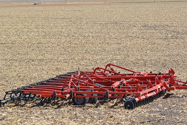 Kuhn | Landstar™ 6405 | Model LANDSTAR 6405-31 for sale at Phillips Equipment Corp, Virginia Kuhn | Landstar™ 6405 | Model LANDSTAR 6405-31 for sale at Phillips Equipment Corp, Virginia