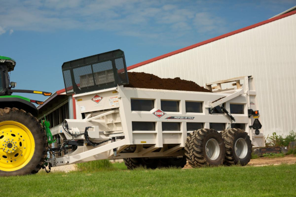 Kuhn HP 170M Trailer Vertical for sale at Phillips Equipment Corp, Virginia