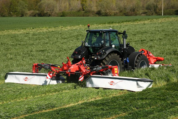 Kuhn | Mowers | Triple for sale at Phillips Equipment Corp, Virginia Kuhn | Mowers | Triple for sale at Phillips Equipment Corp, Virginia