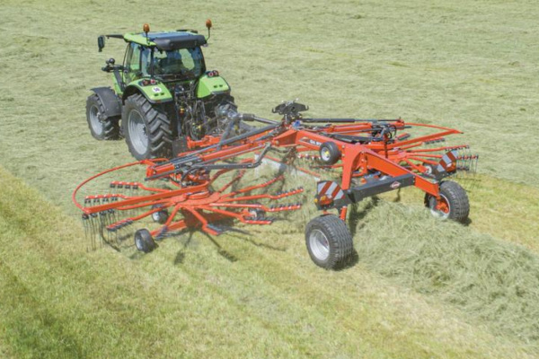 Kuhn | Rotary Rakes | Twin Rotor, Center Delivery for sale at Phillips Equipment Corp, Virginia Kuhn | Rotary Rakes | Twin Rotor, Center Delivery for sale at Phillips Equipment Corp, Virginia