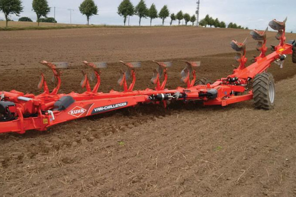 Kuhn | Semi-Mounted Rollover Plows | Vari-Challenger for sale at Phillips Equipment Corp, Virginia Kuhn | Semi-Mounted Rollover Plows | Vari-Challenger for sale at Phillips Equipment Corp, Virginia