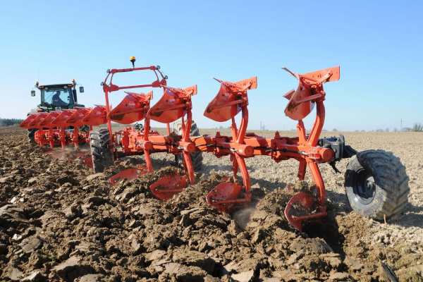 Kuhn VARI-CHALLENGER - 10 for sale at Phillips Equipment Corp, Virginia