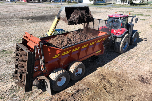 Pequea | Fertilizer Spreaders | Vertical Horizontal Beater Spreaders for sale at Phillips Equipment Corp, Virginia Pequea | Fertilizer Spreaders | Vertical Horizontal Beater Spreaders for sale at Phillips Equipment Corp, Virginia