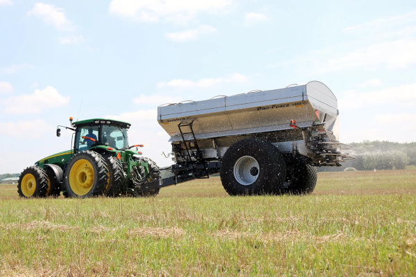 Unverferth | Pro-Force Dry Fertilizer Spreader | Model 1650 for sale at Phillips Equipment Corp, Virginia