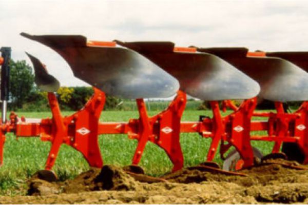 Kuhn | Master 103 | Model MASTER 103 T - 4 bodies for sale at Phillips Equipment Corp, Virginia Kuhn | Master 103 | Model MASTER 103 T - 4 bodies for sale at Phillips Equipment Corp, Virginia
