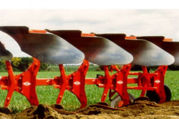 Kuhn | Master 103 | Model MASTER 103 NSH - 4 bodies for sale at Phillips Equipment Corp, Virginia Kuhn | Master 103 | Model MASTER 103 NSH - 4 bodies for sale at Phillips Equipment Corp, Virginia