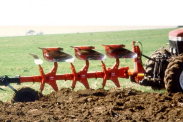 Kuhn | Multi-Master | Model MULTI-MASTER 153 NSH - 3 bodies for sale at Phillips Equipment Corp, Virginia Kuhn | Multi-Master | Model MULTI-MASTER 153 NSH - 3 bodies for sale at Phillips Equipment Corp, Virginia