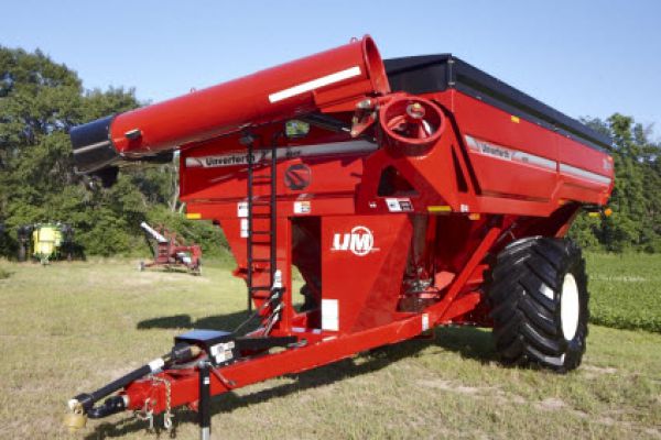 Unverferth | X-TREME Front-Fold Auger | Model 1015 (Prior Model) for sale at Phillips Equipment Corp, Virginia Unverferth | X-TREME Front-Fold Auger | Model 1015 (Prior Model) for sale at Phillips Equipment Corp, Virginia
