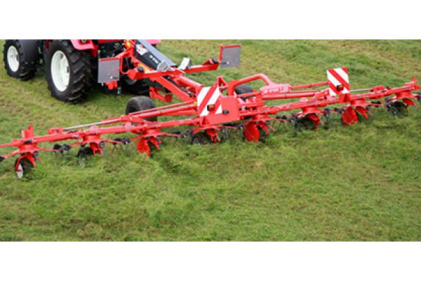 Kuhn | GF 1012 T Series | Model GF 8702 T GII for sale at Phillips Equipment Corp, Virginia Kuhn | GF 1012 T Series | Model GF 8702 T GII for sale at Phillips Equipment Corp, Virginia