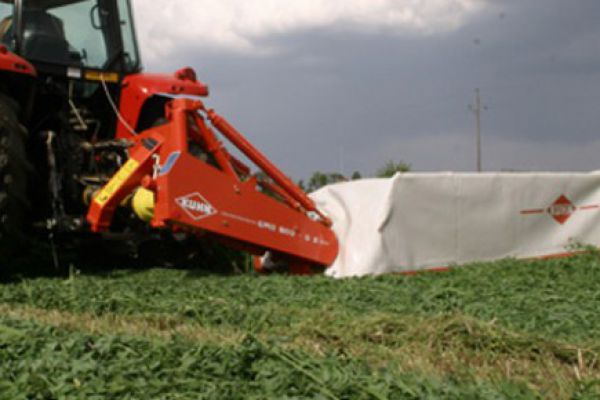 Kuhn | Vertical Fold Disc Mowers | Model GMD 800 GII HD for sale at Phillips Equipment Corp, Virginia Kuhn | Vertical Fold Disc Mowers | Model GMD 800 GII HD for sale at Phillips Equipment Corp, Virginia