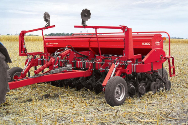Kuhn | 5200 Grain Drill | Model MGD 5200-20 3PT for sale at Phillips Equipment Corp, Virginia Kuhn | 5200 Grain Drill | Model MGD 5200-20 3PT for sale at Phillips Equipment Corp, Virginia