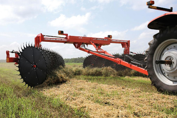 Kuhn SR 800-19 for sale at Phillips Equipment Corp, Virginia